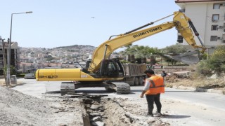 ASKİ KUŞADASI’NDA ALTYAPI HATLARINI YENİLEMEYE DEVAM EDİYOR