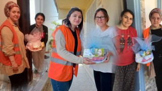 Kuyucak Belediyesi “Hoşgeldin Bebek” ziyaretlerini sürdürüyor