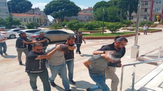 Polisten kaçan ve kaza yapan uyuşturucu tacirleri tutuklandı