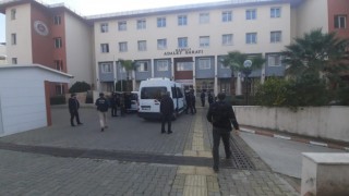 Nazilli’de 7 kişinin öldüğü restoranı işleten şahsın çocukları gazetecilere saldırdı