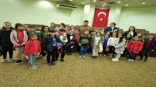 Minik öğrenciler yerel yönetimler konusunu yerinde öğrendi