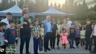 Ak Parti depremzedeleri ziyaret ederek seçim startını verdi