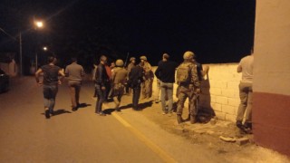 Aydın’da hareketli gece: Polisi bıçaklayan şahsa Özel Hareket ve JASAT destekli operasyon