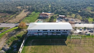 Bozdoğan'daki Gençlik Merkezi'nin yapımı devam ediyor