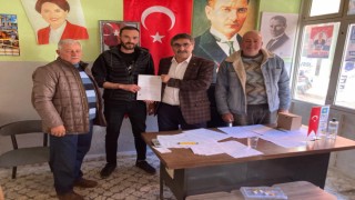 Karacasu'da gençler İYİ Parti'li oluyor