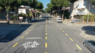 Aydın Büyükşehir Belediyesi'nin kent genelindeki asfalt çalışmaları sürdürüyor