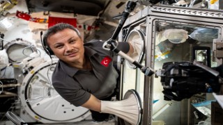 Gezeravcı, uzaydaki deneyini Egeli ekip ile paylaştı