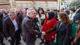 Savaş'tan Çerçioğlu'na: "15 yıldır yapmadığı icraatları yapıyormuş gibi gösteriyor"