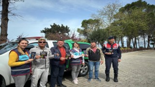 Milli Park’ta ziyaretçiler kadına şiddete karşı bilgilendirildi