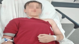 Sınıf arkadaşlarını özür dileme bahanesi ile çağırıp darp ettiler