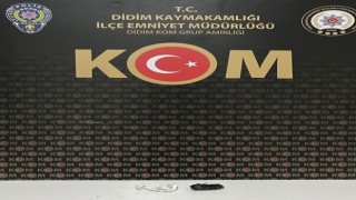 Ehliyet sınavında kopya çeken şahıs yakalandı