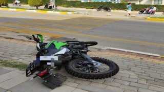 Motosiklet sürücüsü ölümden döndü