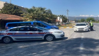 Aydın'da jandarmadan binlerce araca denetleme
