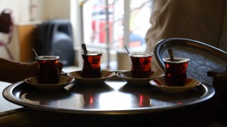 Aydın'da tiryakilerin vazgeçilmezi çaya zam 