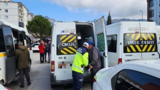 Buharkent'te ekipler, öğrenciler için sahaya indi