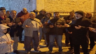 Germencik'te umreciler dualarla uğurlandı