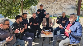 Yenipazarlılar sanatçı Ferdi Tayfur için 52. gün hayrı yaptı