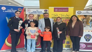 Aydın'da jandarma ekipleri kadınları unutmadı