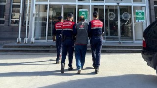 Jandarmadan kaçamadı