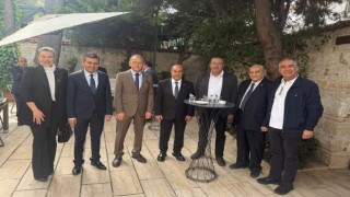 Kuşadası'nda protokol bayramlaştı