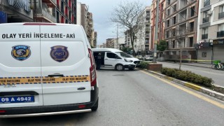 Şüpheli paket fünye ile patlatıldı