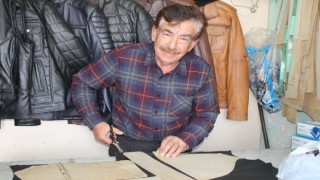 Topladığı ham deriler, elinde sanata dönüşüyor