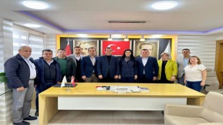 AK Parti Milletvekili Seda Sarıbaş, Efeler İlçe Başkanı Oğuz Kendiriloğlu’nu Ziyaret Etti