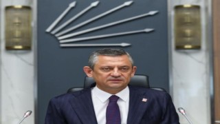 Cumhuriyet Halk Partisi Genel Kurultayı Sona Erdi: Özgür Özel Yeniden Genel Başkan Seçildi!