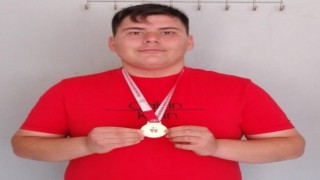 Nazillili öğrenciden büyük başarı