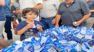 AYDIN BÜYÜKŞEHİR BELEDİYESİ VATANDAŞLARLA BAYRAMLAŞTI