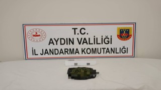 Aydın'da yol kenarına atılan poşetten uyuşturucu çıktı