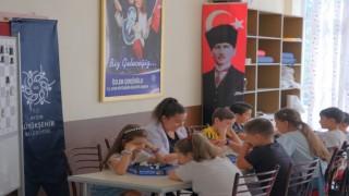 Aydınlı çocuklar Büyükşehir’in Akıl Oyunları eğitiminde bir araya geliyor