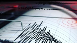 4.9 Büyüklüğündeki Deprem Korkuttu