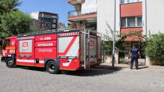 Şalterleri kapattı, yangının önüne geçti