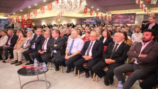 CHP Aydın İl Kongresi'nde gergin anlar