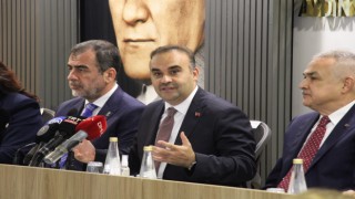 Sanayi ve Teknoloji Bakanı Kacır: "Daha fazla üretmek zorundayız"
