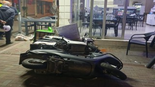 Altıntaş Mahallesi’nde İki Motosiklet Çarpıştı: 2 Yaralı