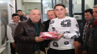 Başkan Özel Haydere Mahallesi’nde Vatandaşlarla Bir Araya Geldi