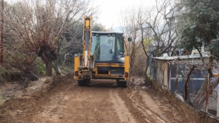 Nazilli Belediyesi’nden Arslanlı’da yol çalışması