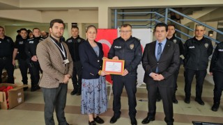 Nazilli'de Emniyet Teşkilatı'ndan Kızılay'a kan desteği