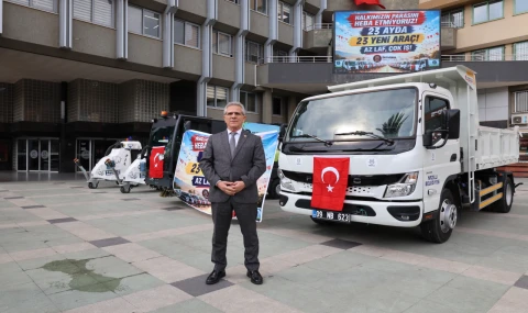 BAŞKAN TETİK’İN TASARRUFU NAZİLLİ HALKINA HİZMET OLARAK DÖNDÜ 23 AYDA 23 YENİ ARAÇ İLÇEYE KAZANDIRILDI