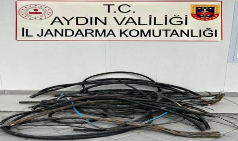 Fabrikadan bakır kablo çaldılar, yakalandılar