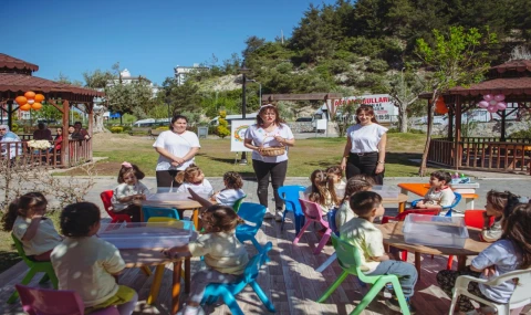 ANNE-BABA-ÇOCUK MERKEZİ’NDE BAHAR ETKİNLİĞİ