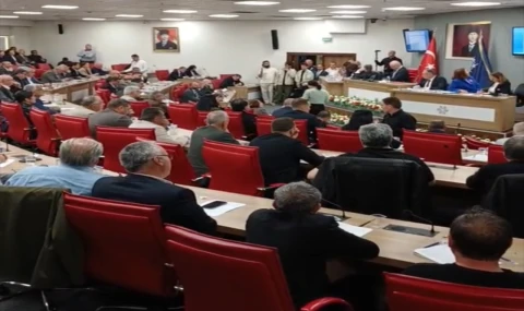 Aydın Büyükşehir Meclisi’nde Başkanvekilliğine Apaydın Seçildi