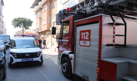 Çatıda yaktığı kablo ekipleri harekete geçirdi