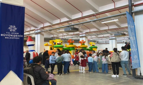 ÇERÇİOĞLU ÇOCUKLARI 23 NİSAN COŞKUSUYLA BULUŞTURDU