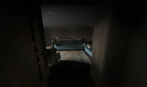 Evini ateşe verdi, kaçarken yakalandı