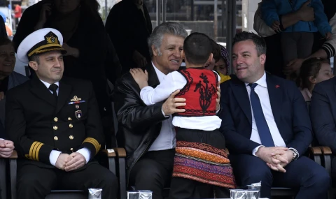 KUŞADASI’NDA 23 NİSAN ULUSAL EGEMENLİK VE ÇOCUK BAYRAMININ COŞKUYLA KUTLANDI