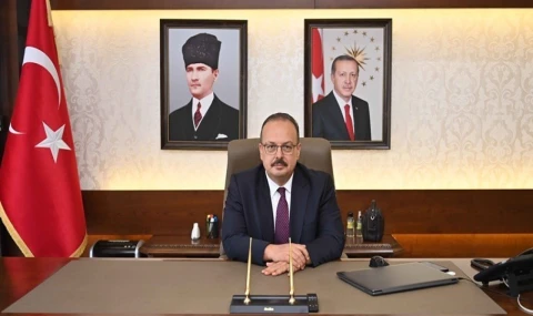 Vali Canbolat: "Sizler bu milletin ümidi, yarınlarımızın asıl sahiplerisiniz"