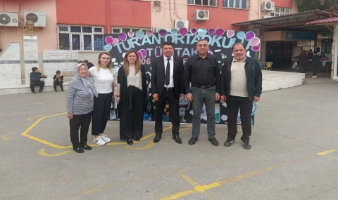 Nazilli’de Bilim Fuarına AK Parti Kadın Kolları’ndan Destek”
